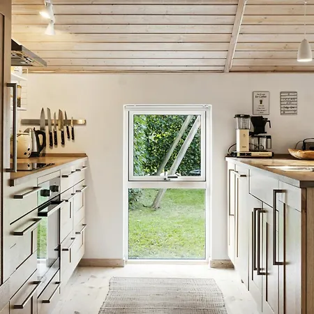 Nyaraló Near The Sea And Nature On Denmark's Lovely Island Bøtø By